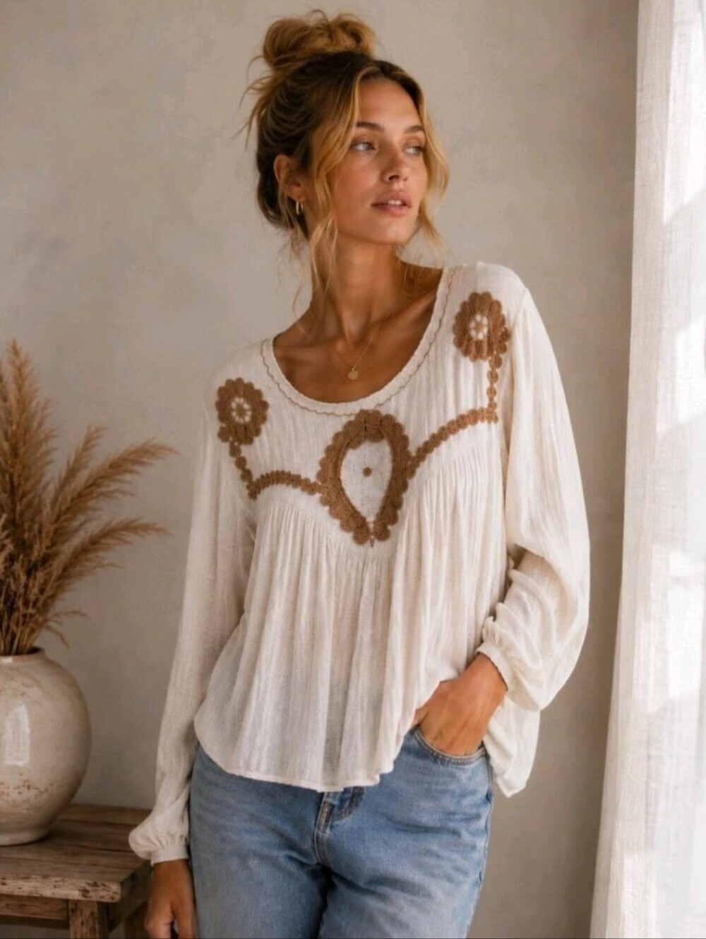 Free People Begonia Ivory Sand Embroidered Boho Oversized Peasant Top EUC